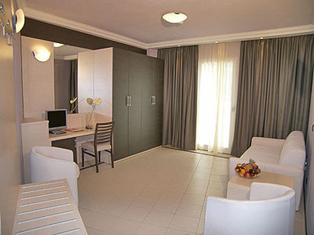 All Year Round Kosher Hotel In Italy 2